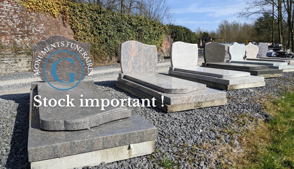 stock de pierres tombales monuments funeraire Belgique - Hainaut - Wallonie - Ecaussinnes